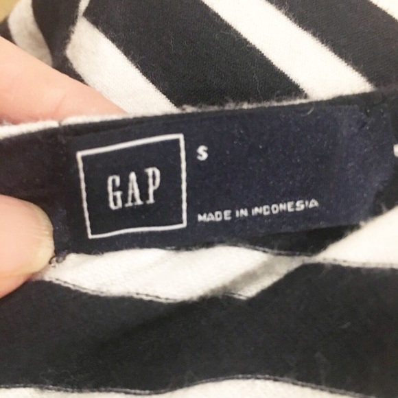 Navy & White Striped Gap T Shirt Back Zipper Small - Picture 5 of 6